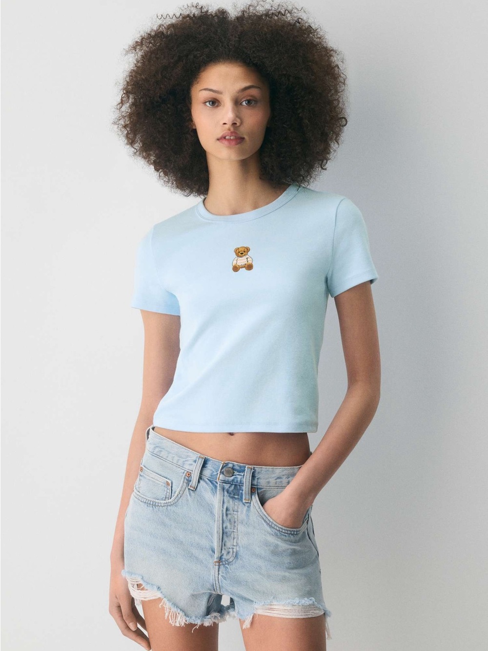 Sunday best Light Blue is Teddy Graphic Crop Tee - size S